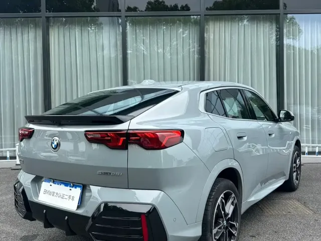 BMW X2 — Фото автомобиля 3