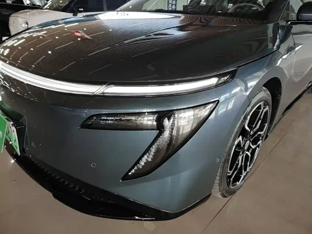 Nissan N7 — Фото автомобиля 23