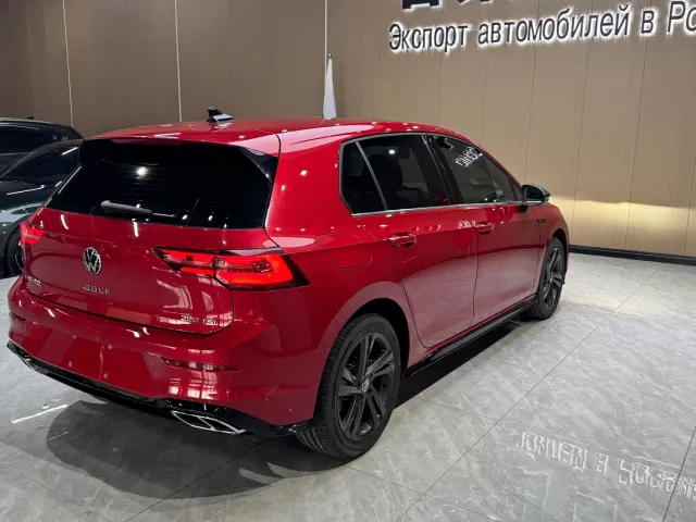 Volkswagen Golf — Фото автомобиля 6