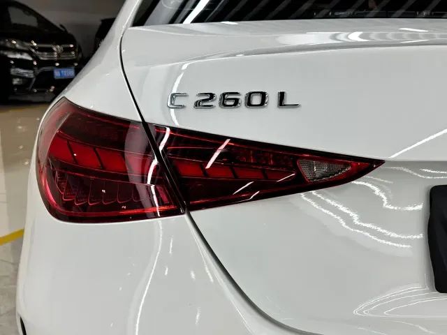 Mercedes-Benz C-Class — Фото автомобиля 15