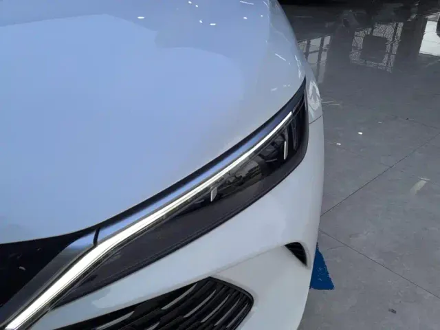 BYD Qin L — Фото автомобиля 5