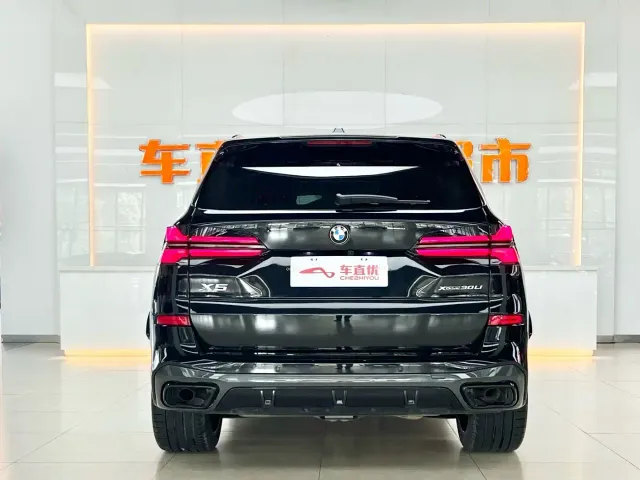 BMW X5 — Фото автомобиля 6