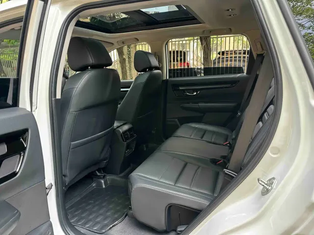 Honda CR-V — Фото автомобиля 11