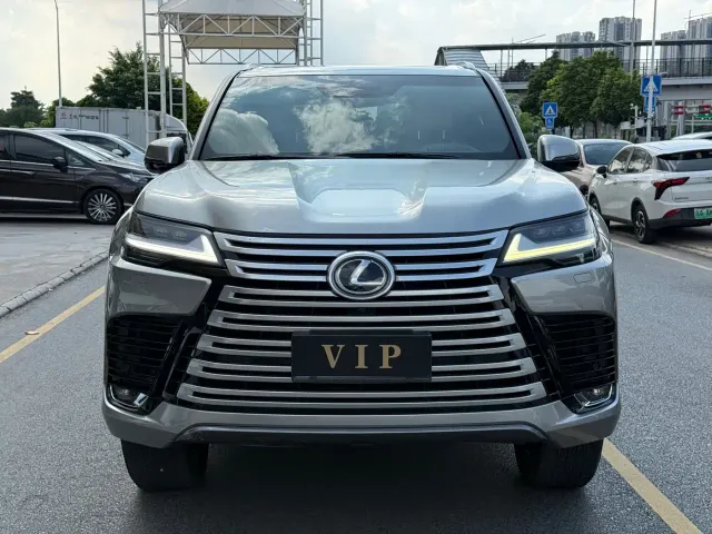 Lexus LX — Фото автомобиля 2
