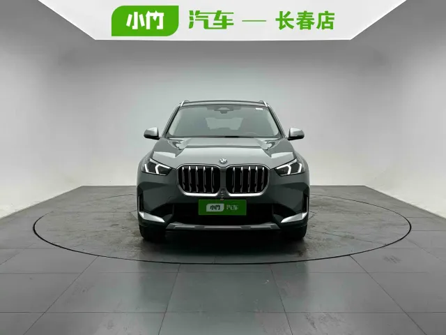 BMW X1 — Фото автомобиля 2