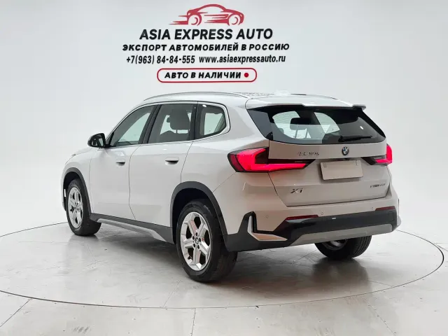 BMW X1 — Фото автомобиля 4