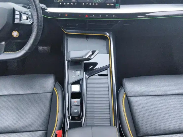 MG 5 Scorpio — Фото автомобиля 16