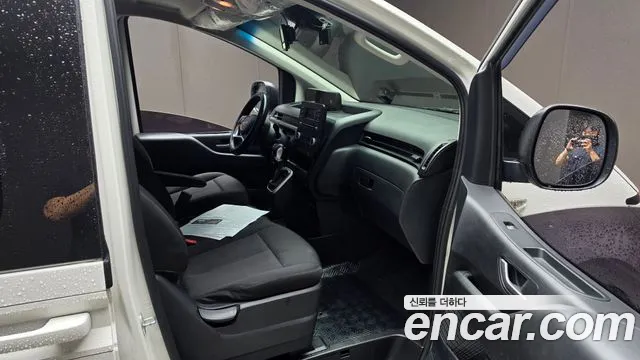 Hyundai Staria — Фото автомобиля 16