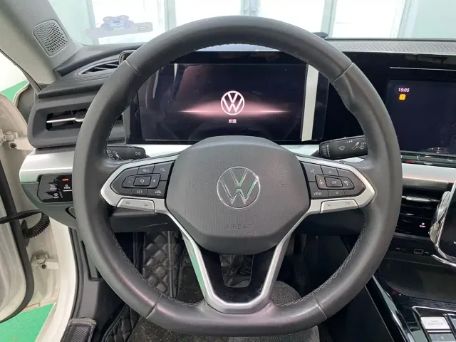 Volkswagen Lamando — Фото автомобиля 12
