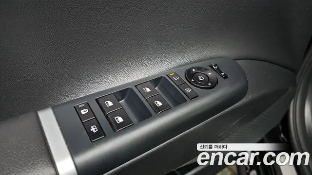 Hyundai Grandeur Grandeur (GN7) 3.5 Бензин 2WD — Фото автомобиля 29