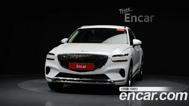Genesis GV70 — Фото автомобиля 3