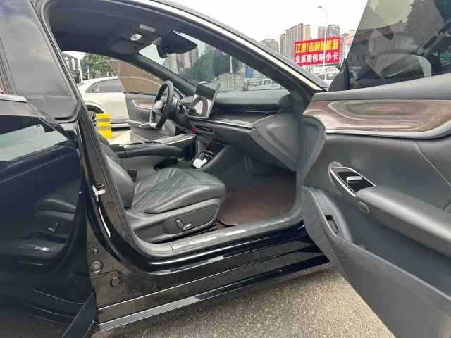 Changan Qiyuan A07 — Фото автомобиля 9