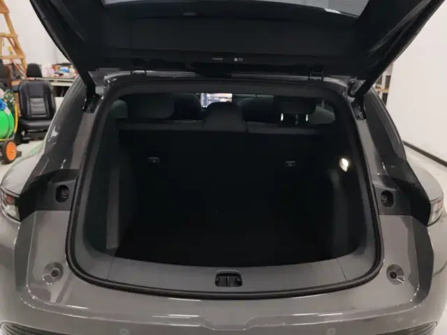 Leapmotor Lafa 5 — Фото автомобиля 4