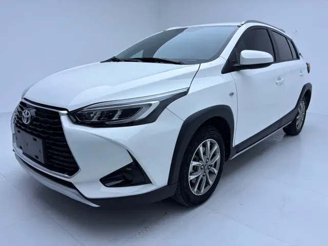Фотография автомобиля — Toyota YARiS L Zhi Xuan