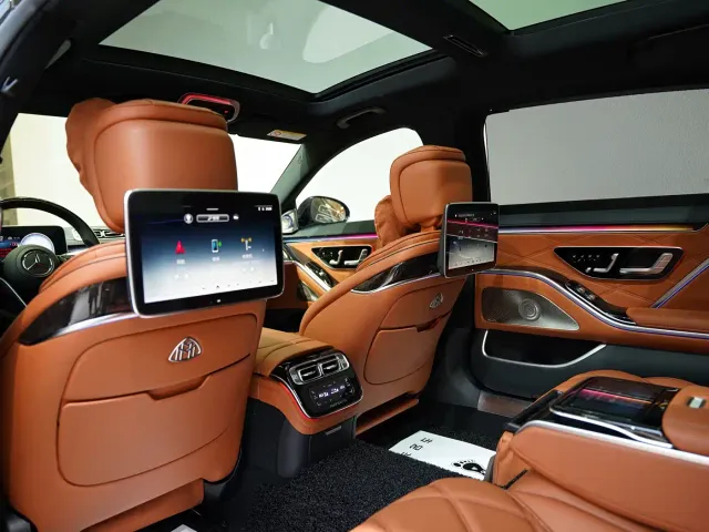 Mercedes-Benz Maybach S-Class — Фото автомобиля 17
