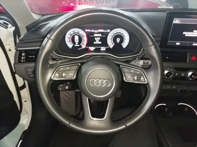 Audi A4L — Фото автомобиля 6