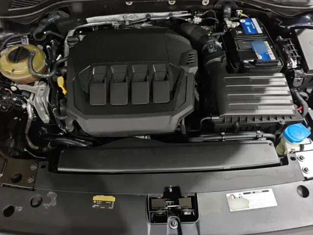 Volkswagen Passat — Фото автомобиля 19