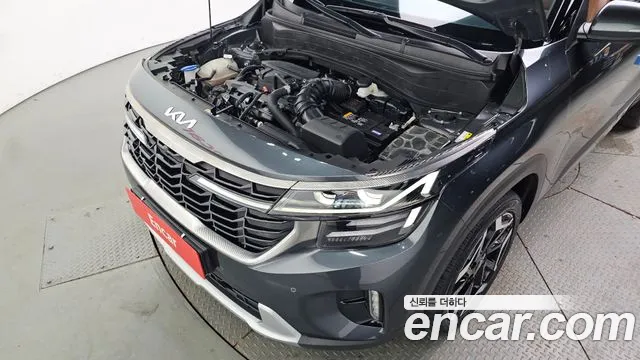 Kia Seltos — Фото автомобиля 9