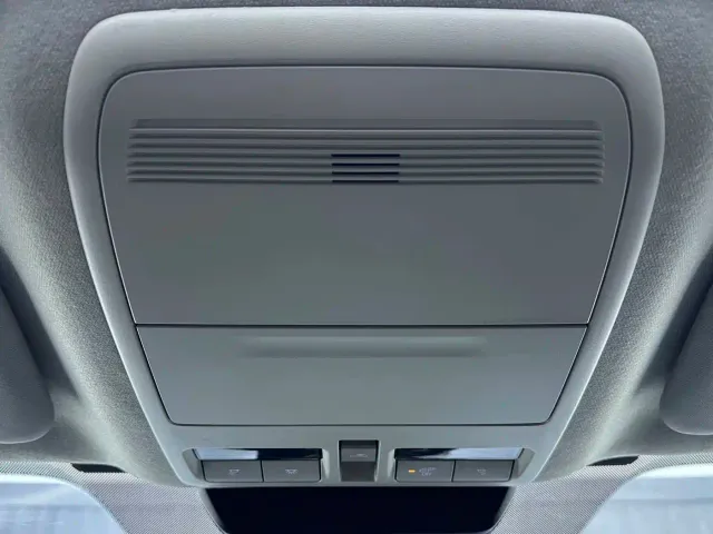 Mazda Axela — Фото автомобиля 17