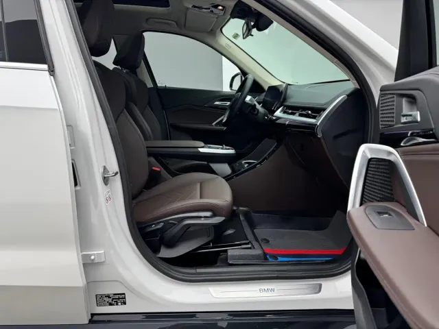 BMW X1 — Фото автомобиля 6