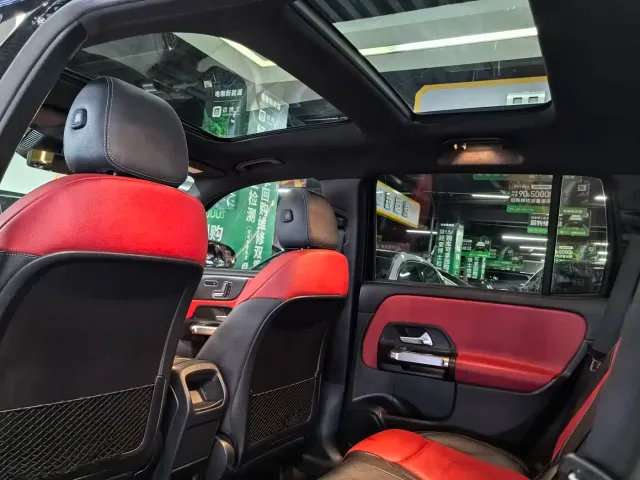 Mercedes-Benz GLB AMG — Фото автомобиля 8
