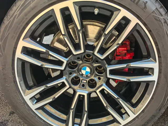 BMW 5 Series — Фото автомобиля 15