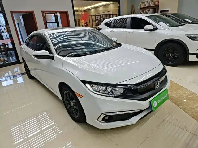 Honda Civic 2019 220TURBO CVT Jingdong Edition China VI — Фото автомобиля 3