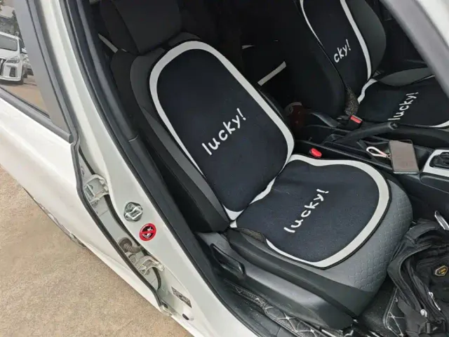 Honda Fit — Фото автомобиля 24