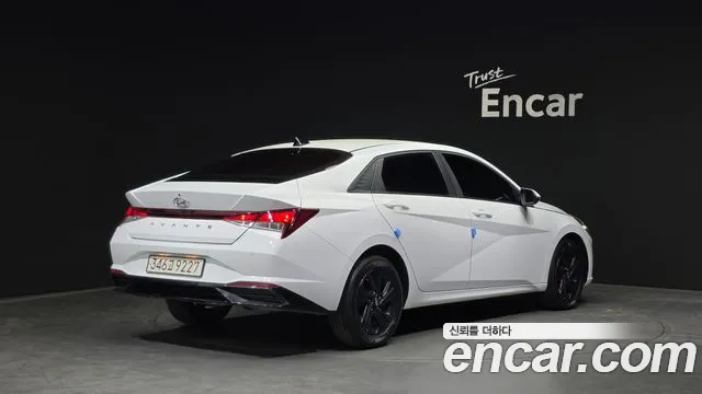 Hyundai AVANTE Avante (CN7) — Фото автомобиля 2