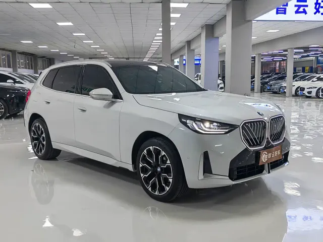 BMW X3 — Фото автомобиля 3