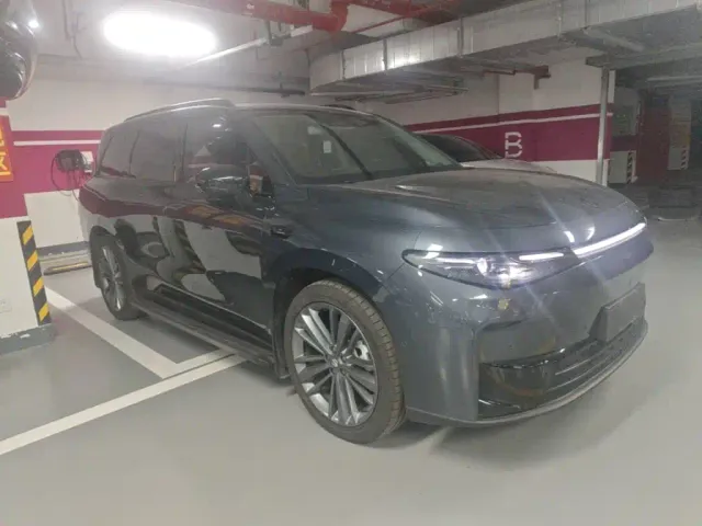Leapmotor C16 — Фото автомобиля 3