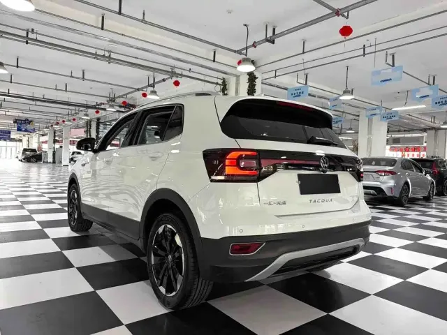Volkswagen Tanying 2021 1.5L Automatic Smart Connect Edition — Фото автомобиля 17