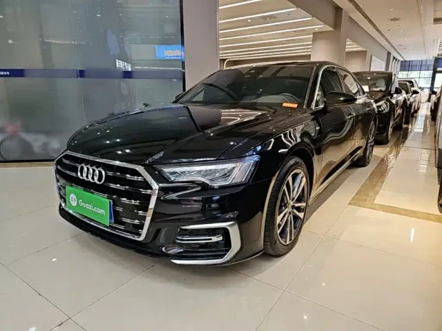Фотография автомобиля — Audi A6L