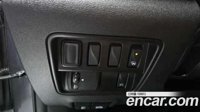 Renault Korea QM6 New — Фото автомобиля 23
