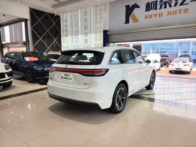 Shangjie SUV — Фото автомобиля 15