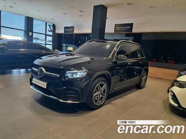 Фотография автомобиля — Mercedes-Benz GLB-Class X247
