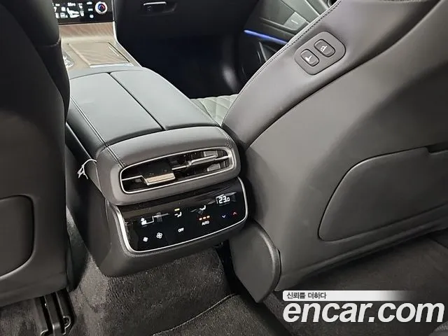 Genesis G80 RG3 — Фото автомобиля 13