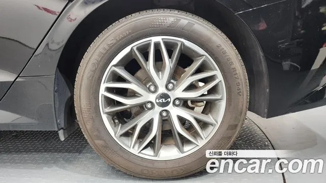 Kia K5 Generation 3 — Фото автомобиля 6