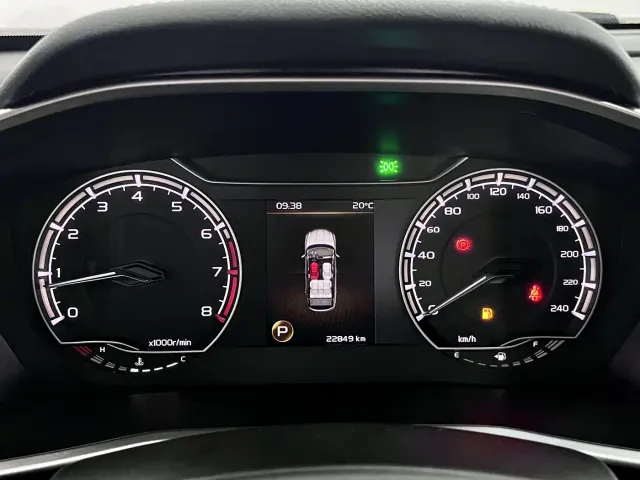 Geely Binyue — Фото автомобиля 13