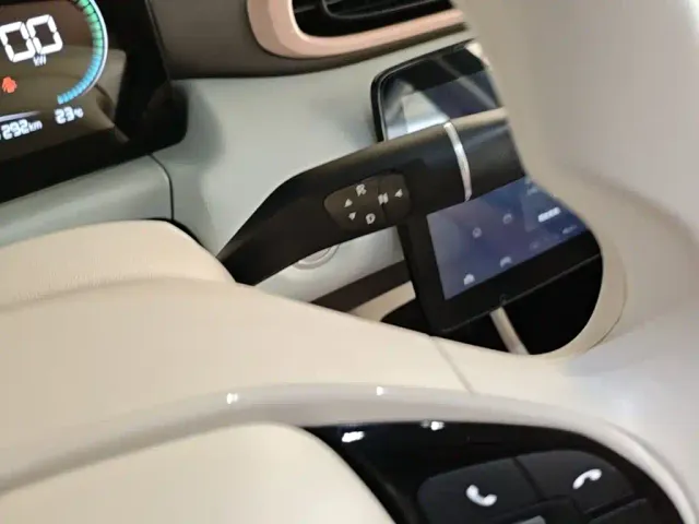 Leapmotor T03 — Фото автомобиля 13