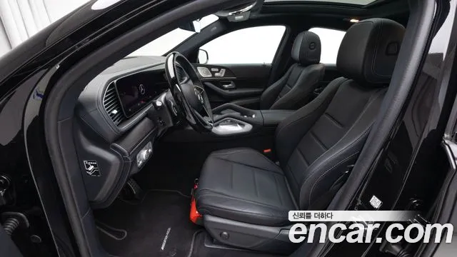 Mercedes-Benz GLE-Class — Фото автомобиля 14