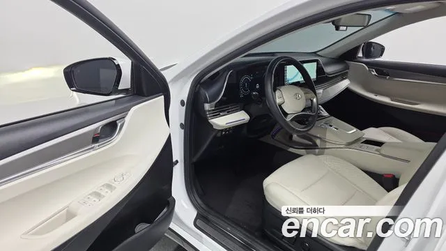 Hyundai Grandeur Новый Grandeur IG — Фото автомобиля 10