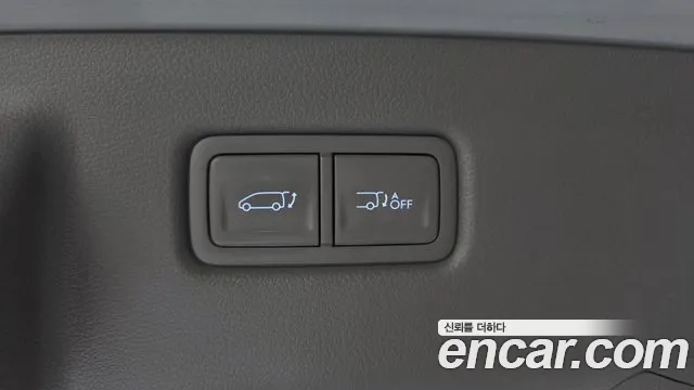 Hyundai Staria Staria 4WD Lounge 9 мест — Фото автомобиля 29