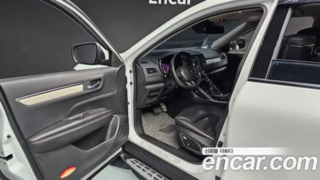 Renault-KoreaSamsung QM6 Новый QM6 2.0 LPe Première 2WD — Фото автомобиля 11