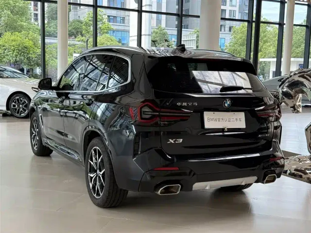 BMW X3 — Фото автомобиля 13