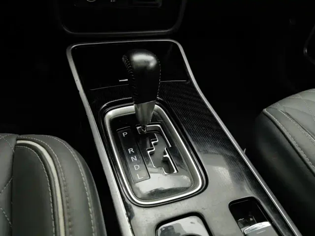 Mitsubishi Outlander — Фото автомобиля 13