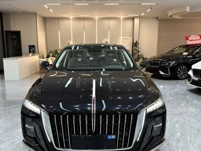 Hongqi H5 — Фото автомобиля 3