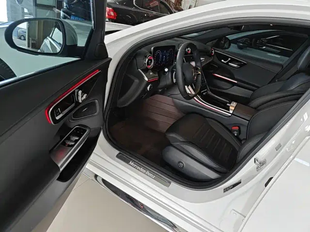 Mercedes-Benz C-Class — Фото автомобиля 15
