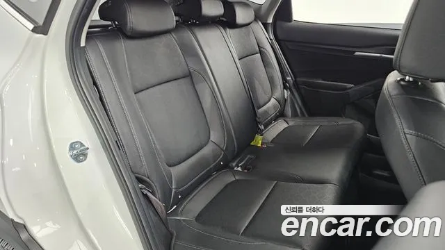 Kia Seltos New — Фото автомобиля 11