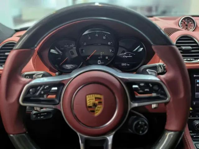 Porsche 718 — Фото автомобиля 8